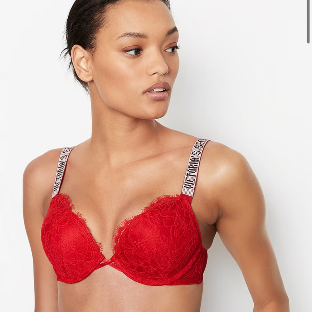 Victoria secret, sexy lace push up bra with sparkly straps!